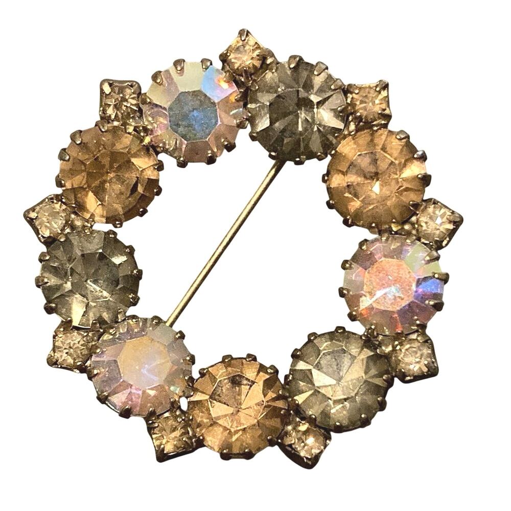 Vintage Rhinestone Circle Brooch 1.5” Champagne Smoky AB Crystal Wreath Pin